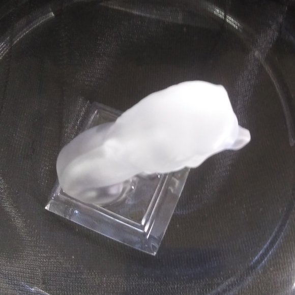 Goebel Lion Frosted Lead Crystal Figurine Paperweight very polished bottom - Picture 6 of 16